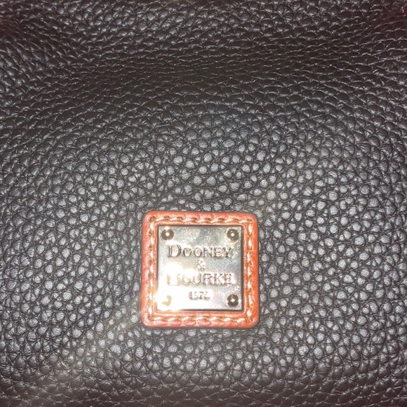 NWT Dooney & Bourke Large Framed Purse - Picture 8 of 14